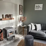 Hébergement de vacances Charm ,3 Bedrooms , 4 Beds,2 Bathrooms Clifden