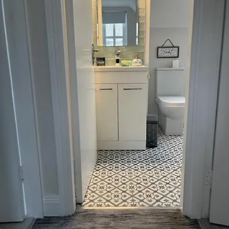 Ferienhaus Charm ,3 Bedrooms , 4 Beds,2 Bathrooms *