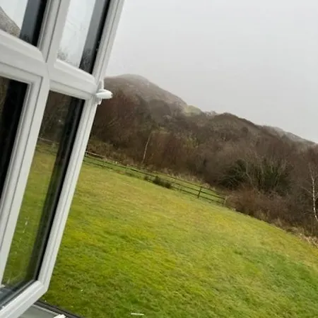 Charm ,3 Bedrooms , 4 Beds,2 Bathrooms Ferienhaus Clifden