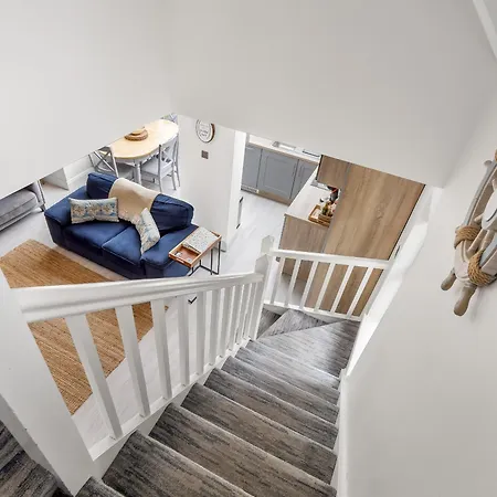 Charm ,3 Bedrooms , 4 Beds,2 Bathrooms Nyaraló Clifden