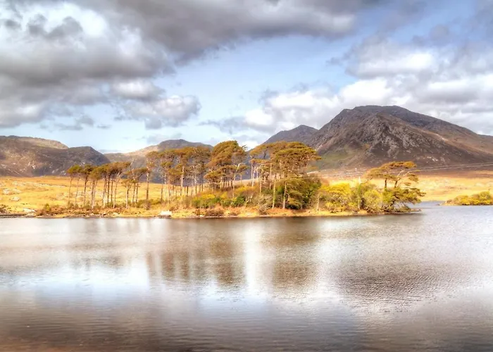 度假居 Charm ,3 Bedrooms , 4 Beds,2 Bathrooms *