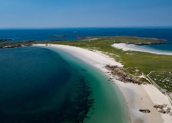 Charm ,3 Bedrooms , 4 Beds,2 Bathrooms 度假居 *