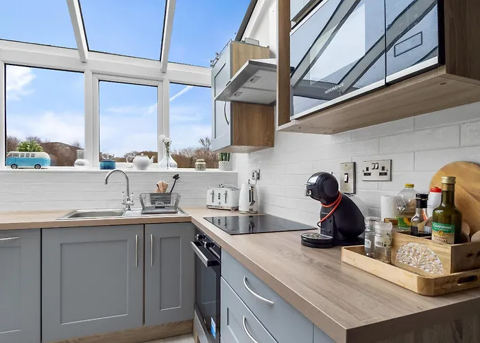 Charm ,3 Bedrooms , 4 Beds,2 Bathrooms 度假居